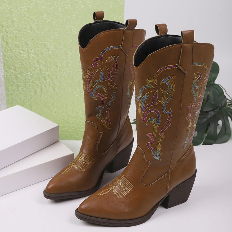New Autumn Women's Vintage-Style Embroidered Block-Heel Boots with Non-Slip Soles